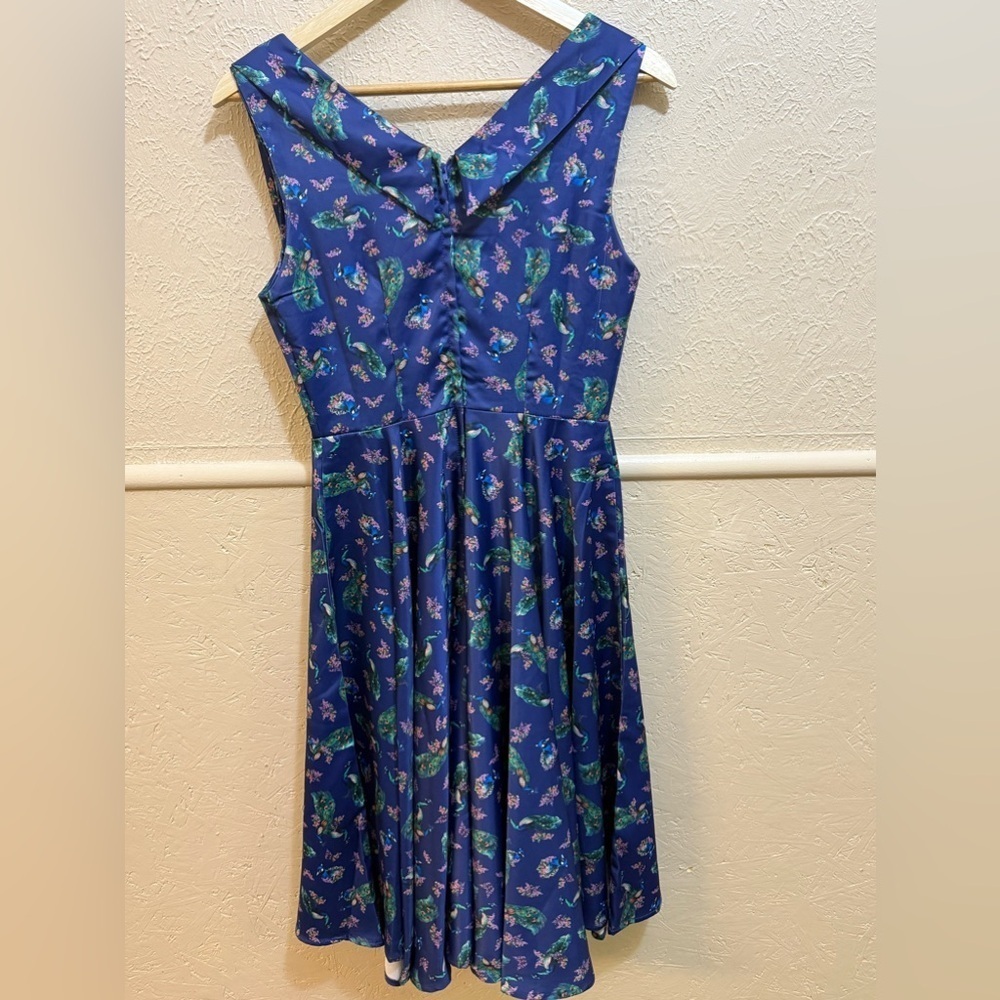 Dolly & Dotty 1950s Purple & Teal Peacock Print Grace Swing Dress Size 6 Retro - Picture 7 of 12